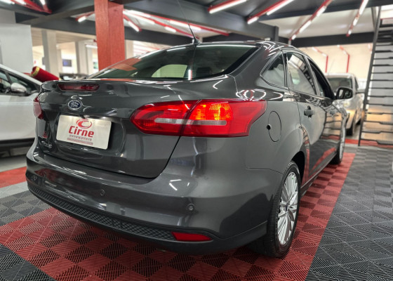Ford Focus Fastback SE/SE PLUS 2.0 Flex Aut. 2018 Flex
