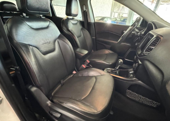 Jeep COMPASS LONGITUDE 2.0 4x2 Flex 16V Aut. 2018 Flex