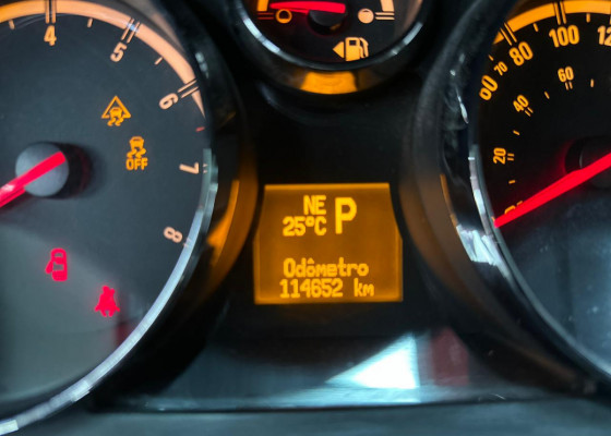 GM - Chevrolet CAPTIVA SPORT FWD 2.4 16V 171/185cv 2010 Gasolina Gasolina