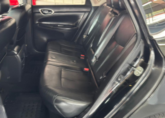 Nissan Sentra SL 2.0/ 2.0 Flex Fuel 16V Aut. 2015 Flex Flex