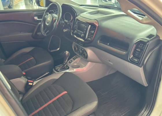 Fiat Toro Freedom 1.8 16V Flex Aut. 2019 Flex