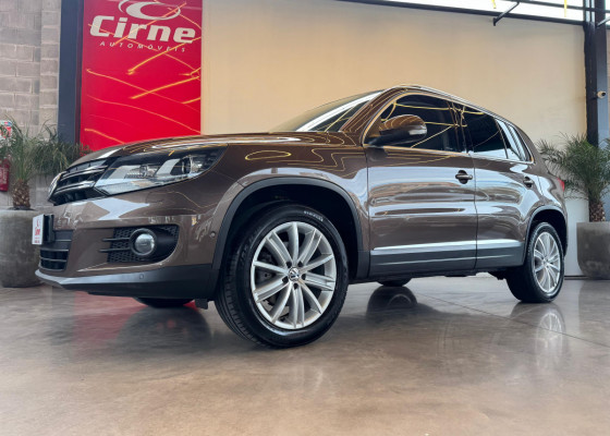 VW - VolksWagen TIGUAN 2.0 TSI 16V 200cv Tiptronic 5p 2014 Gasolina
