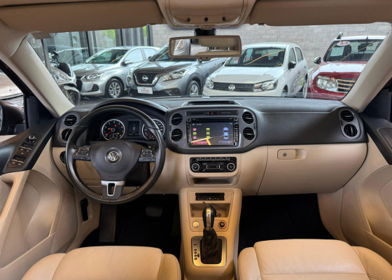 VW - VolksWagen TIGUAN 2.0 TSI 16V 200cv Tiptronic 5p 2014 Gasolina
