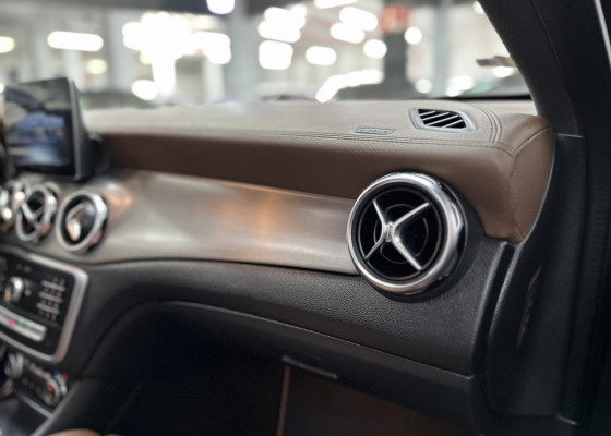 Mercedes-Benz GLA 200 Enduro 1.6 TB 16V Flex Aut. 2018 Flex Flex