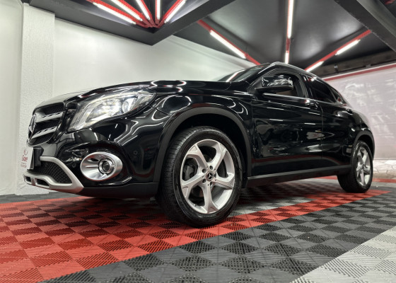 Mercedes-Benz GLA 200 Enduro 1.6 TB 16V Flex Aut. 2018 Flex Flex
