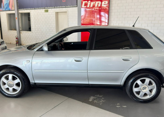 Audi A3 1.6 5p 2003 Gasolina