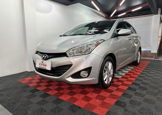 Hyundai HB20S Premium 1.6 Flex 16V Mec. 4p 2015 Flex