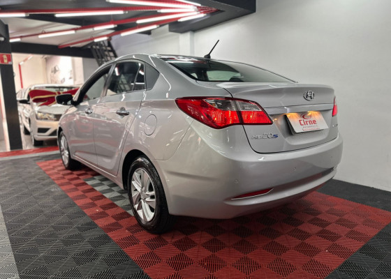 Hyundai HB20S Premium 1.6 Flex 16V Mec. 4p 2015 Flex