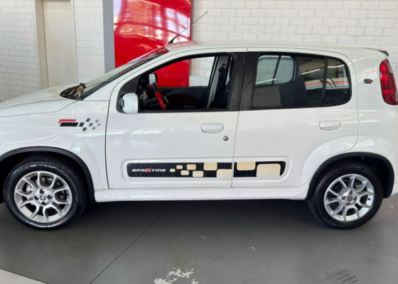 Fiat UNO SPORTING 1.4 EVO Fire Flex 8V 4p 2012 Flex