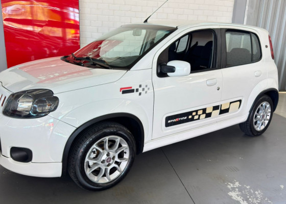 Fiat UNO SPORTING 1.4 EVO Fire Flex 8V 4p 2012 Flex