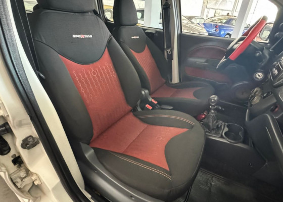 Fiat UNO SPORTING 1.4 EVO Fire Flex 8V 4p 2012 Flex