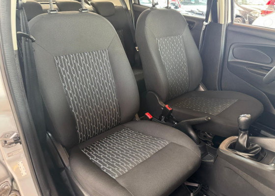 Ford Ka 1.5 Sedan SE Plus 12V Flex 4p Mec. 2021 Flex