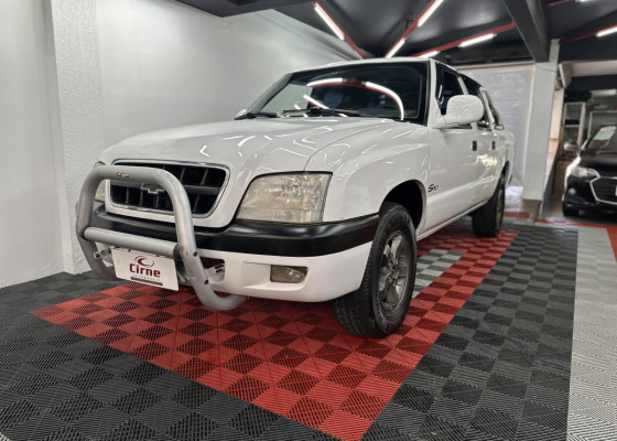 GM - Chevrolet S10 P-Up Lx/Sert/Rod 2.8 4x4 CD TDI Dies 2004 Diesel