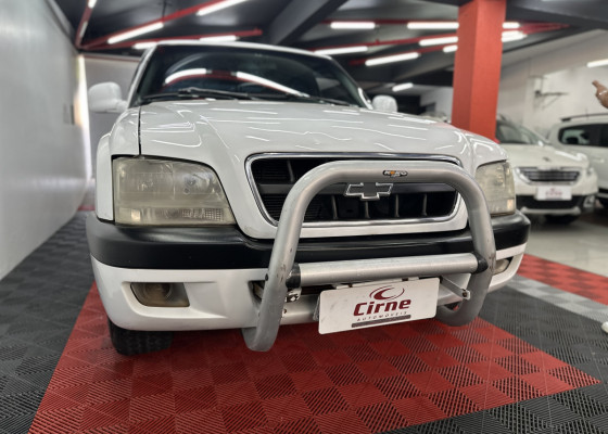 GM - Chevrolet S10 P-Up Lx/Sert/Rod 2.8 4x4 CD TDI Dies 2004 Diesel