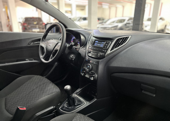 Hyundai HB20 Unique 1.0 Flex 12V Mec. 2019 Flex