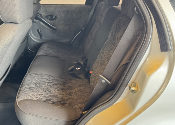 Fiat Palio Weekend EX 1.8 mpi 8V 103cv 4p 2004 Gasolina