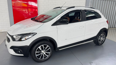 GM - Chevrolet ONIX HATCH ACTIV 1.4 8V Flex 5p Mec. 2018 Flex