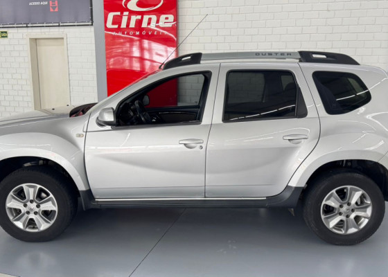 Renault DUSTER Dynamique 4x4 2.0 Hi-Flex 16V Mec 2019 Flex