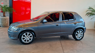 GM - Chevrolet Celta Spirit/ LT 1.0 MPFI 8V FlexP. 5p 2013 Flex