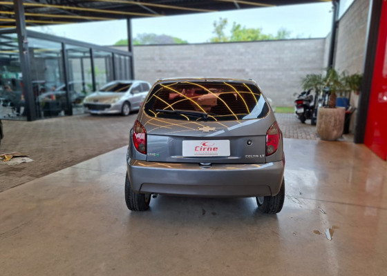 GM - Chevrolet Celta Spirit/ LT 1.0 MPFI 8V FlexP. 5p 2013 Flex