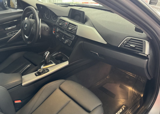 BMW 320iA 2.0 TB M Sport A.Flex/M.Sport 4p 2017 Flex