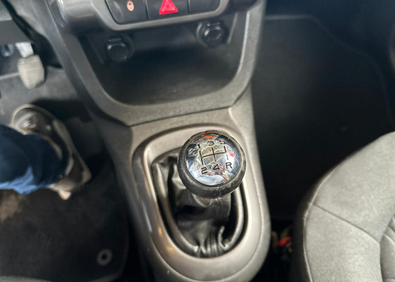 Citroën C3 Tendance 1.5 Flex 8V 5p Mec. 2015 Flex