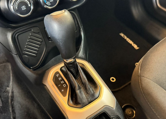 Jeep Renegade Longitude 1.8 4x2 Flex 16V Aut. 2017 Flex