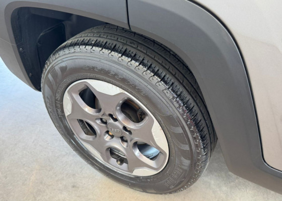 Jeep Renegade Longitude 1.8 4x2 Flex 16V Aut. 2017 Flex