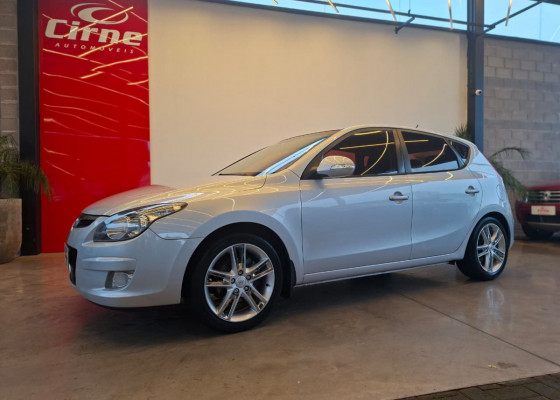 Hyundai i30 2.0 16V 145cv 5p Mec. 2011 Gasolina