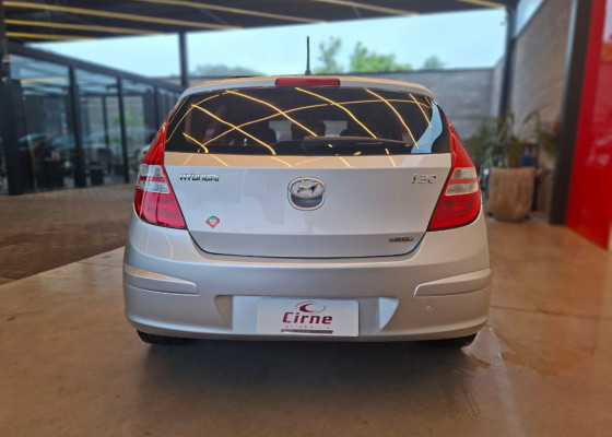 Hyundai i30 2.0 16V 145cv 5p Mec. 2011 Gasolina