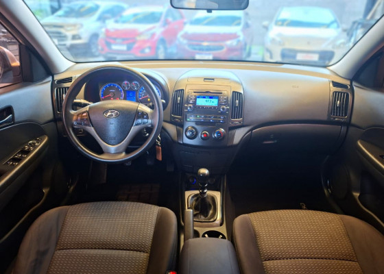 Hyundai i30 2.0 16V 145cv 5p Mec. 2011 Gasolina