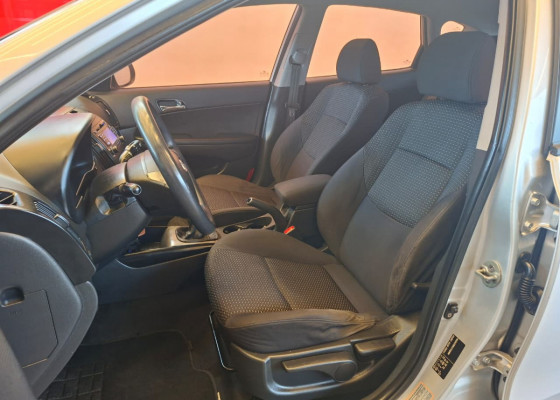Hyundai i30 2.0 16V 145cv 5p Mec. 2011 Gasolina