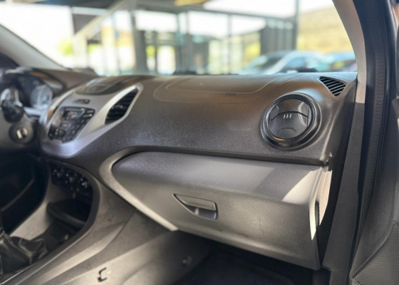 Ford Ka 1.5 SE/SE PLUS 16V Flex 5p 2017 Flex