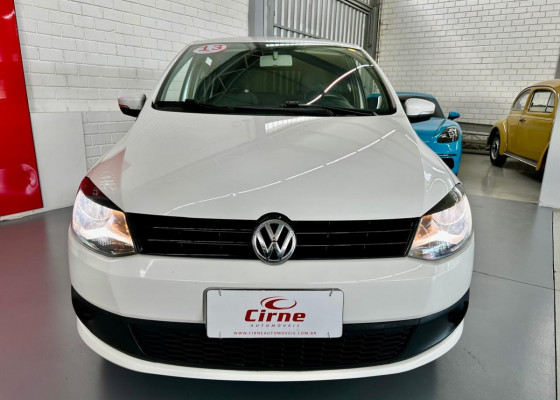VW - VolksWagen Fox 1.0 Mi Total Flex 8V 5p 2013 Flex Flex