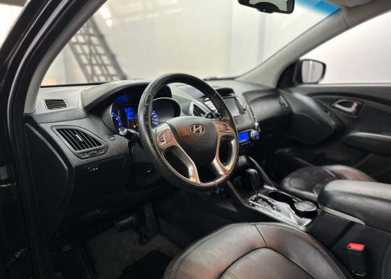 Hyundai ix35 2.0 16V 170cv 2WD/4WD Aut. 2012 Gasolina