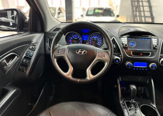 Hyundai ix35 2.0 16V 170cv 2WD/4WD Aut. 2012 Gasolina