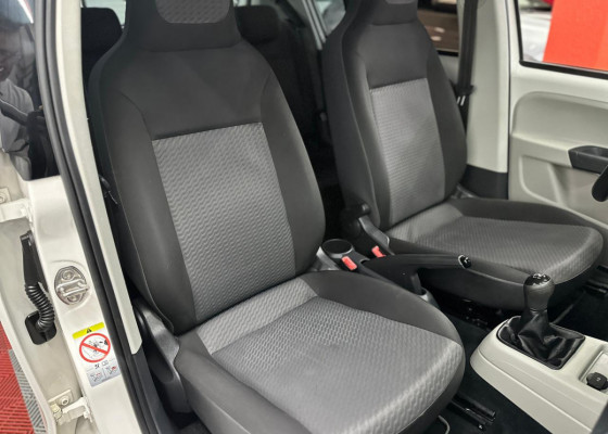 VW - VolksWagen up! move 1.0 TSI Total Flex 12V 5p 2018 Flex Flex