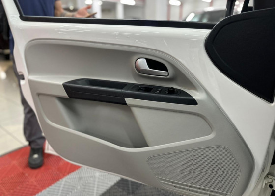 VW - VolksWagen up! move 1.0 TSI Total Flex 12V 5p 2018 Flex Flex