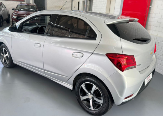 GM - Chevrolet ONIX HATCH LTZ 1.4 8V FlexPower 5p Aut. 2019 Flex