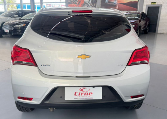 GM - Chevrolet ONIX HATCH LTZ 1.4 8V FlexPower 5p Aut. 2019 Flex