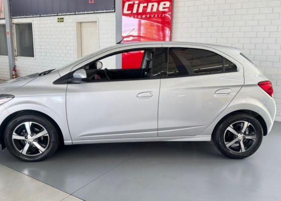 GM - Chevrolet ONIX HATCH LTZ 1.4 8V FlexPower 5p Aut. 2019 Flex