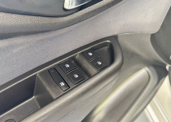 GM - Chevrolet ONIX HATCH LTZ 1.4 8V FlexPower 5p Aut. 2019 Flex