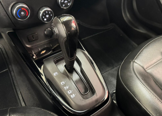 GM - Chevrolet ONIX HATCH LTZ 1.4 8V FlexPower 5p Aut. 2019 Flex