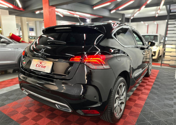 Citroën DS4 1.6 Turbo 16V 5p Aut. 2014 Flex