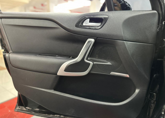 Citroën DS4 1.6 Turbo 16V 5p Aut. 2014 Flex