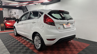 Ford Fiesta SE Plus 1.6 16V Flex Aut. 5p 2018 Flex Flex