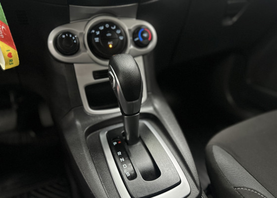 Ford Fiesta SE Plus 1.6 16V Flex Aut. 5p 2018 Flex Flex