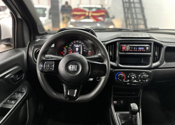 Fiat Strada Freedom 1.3 Flex 8V CD 2023 Flex