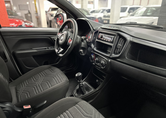 Fiat Strada Freedom 1.3 Flex 8V CD 2023 Flex