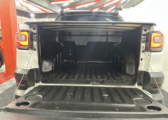 Fiat Strada Freedom 1.3 Flex 8V CD 2023 Flex